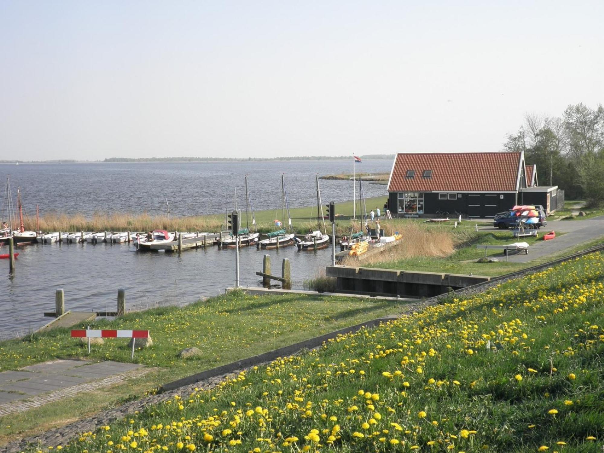 Leonie 6 Pers Holiday Home With A Large Garden Close To The Lauwersmeer Anjum 外观 照片